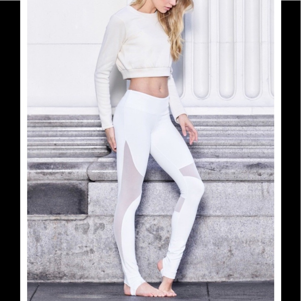 Alo yoga coast legging white